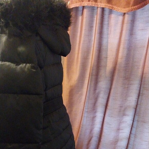 DKNY Puffer Hooded Coat - Picture 7 of 13